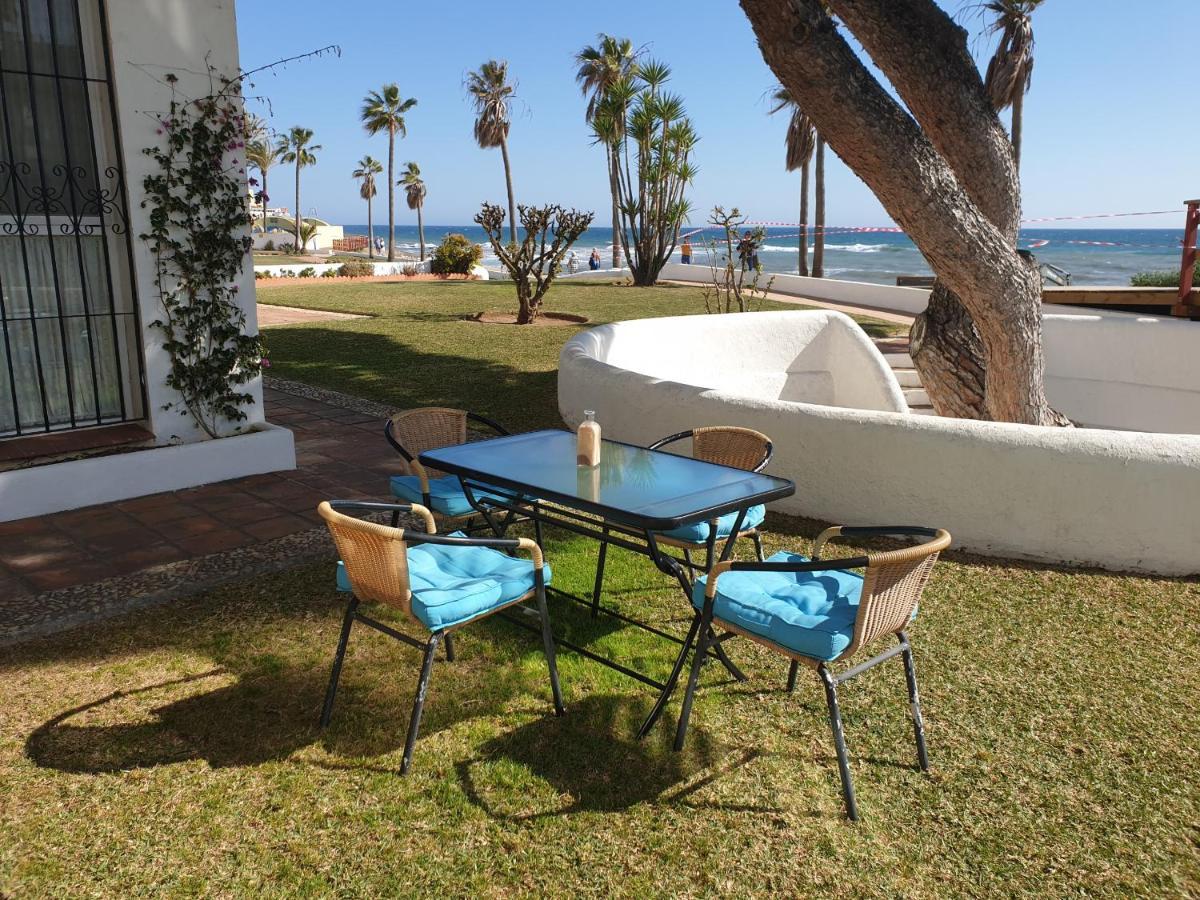 Dona Lola Micaela - Fully Equiped 1 Bedroom Ground Floor Beach Front Apartment With Direct Access To The Beach Of Calahonda - Costa Del Sol - Cs155 Sitio de Calahonda Εξωτερικό φωτογραφία